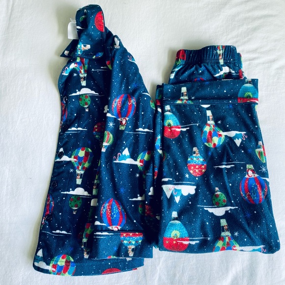 Children’s Christmas Pajama set - Picture 3 of 5